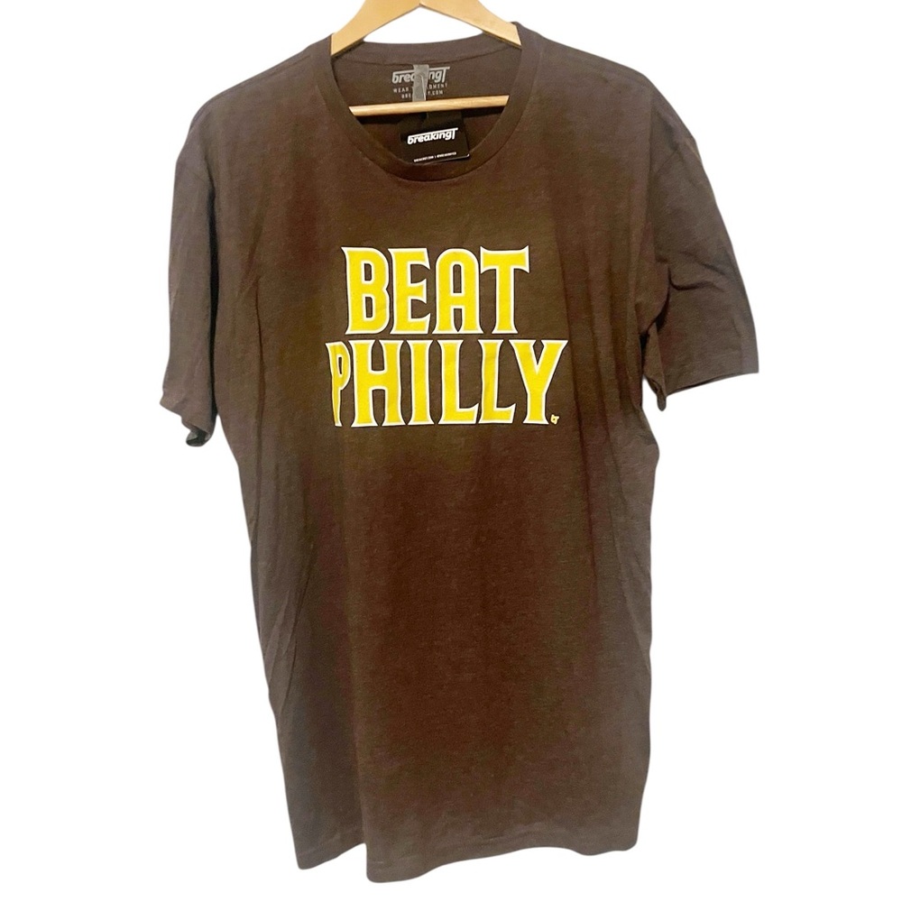 BreakingT Brown MLB San Diego Padres Beat Philly Graphic Short Sleeve T-Shirt XL